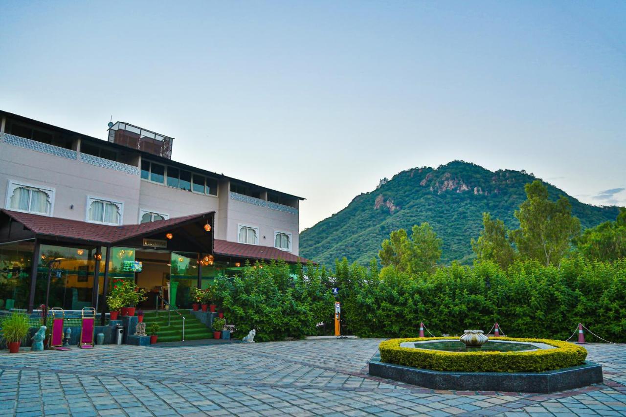 Bamboo Saa Resort & Spa - Udaipur Esterno foto