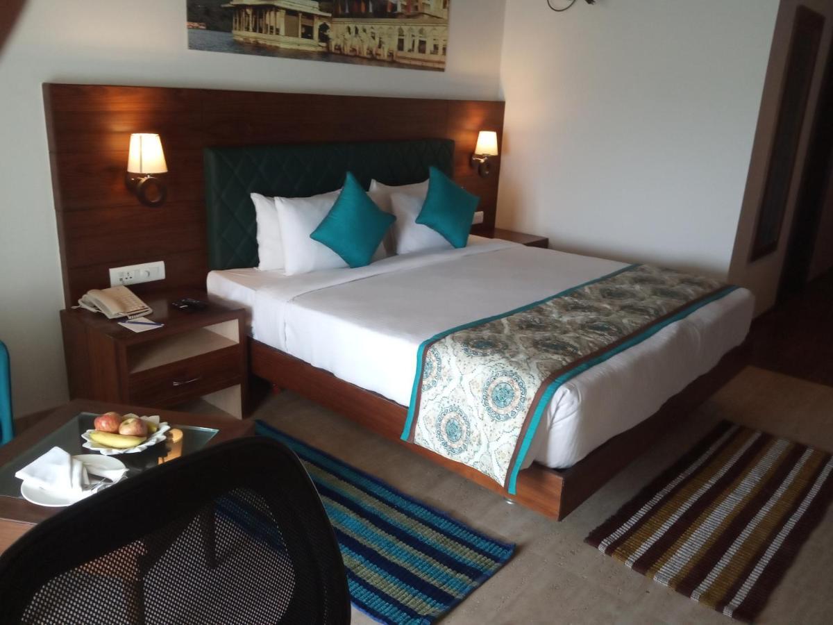 Bamboo Saa Resort & Spa - Udaipur Esterno foto